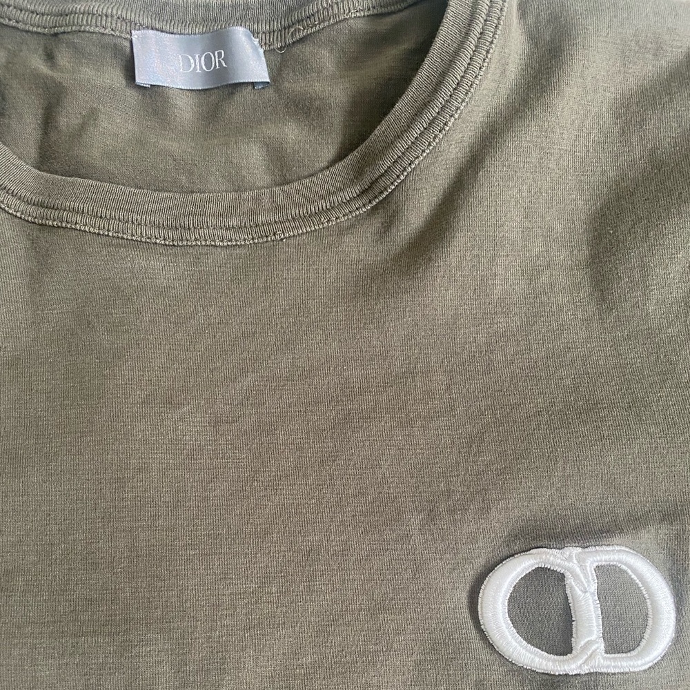 DIOR